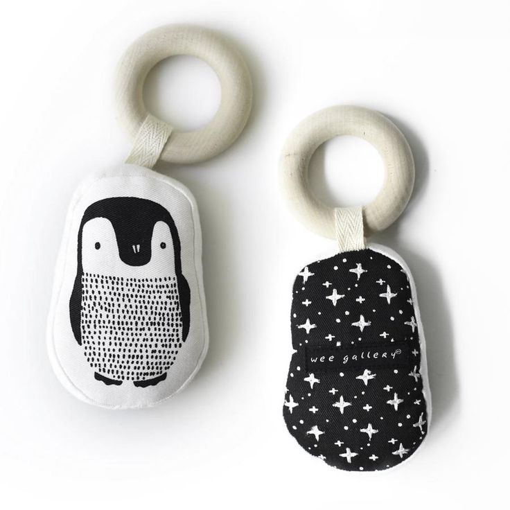 Organic High Contrast Penguin Teether